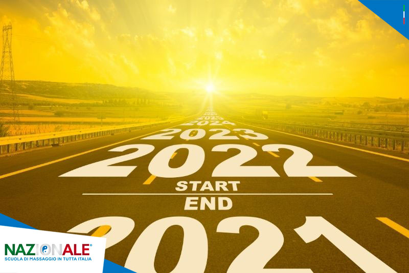 PRONTI AD ACCOGLIERE IL NUOVO ANNO? SALUTIAMO IL 2021 E DIAMO IL BENVENUTO AL 2022
