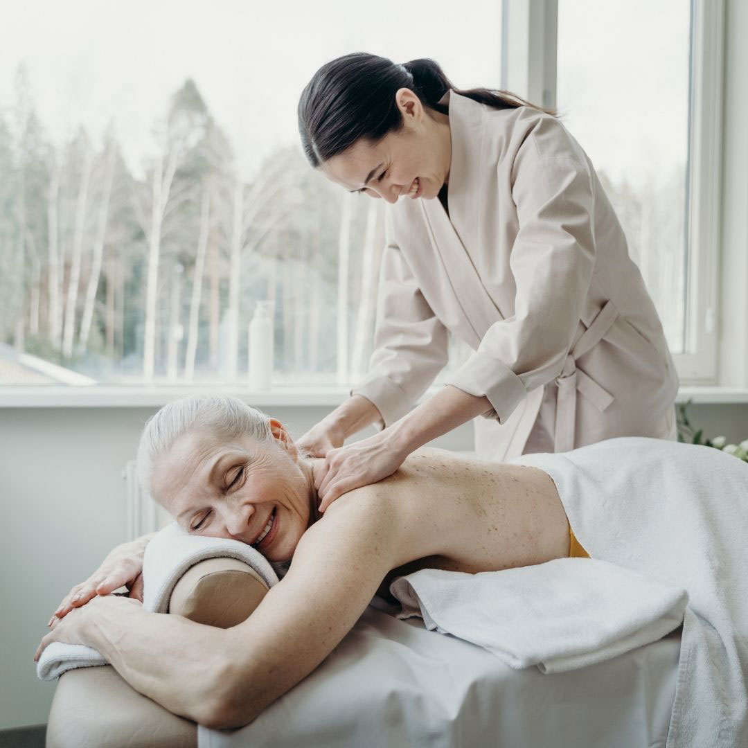 massaggio californiano e over 60: un rapporto specaile