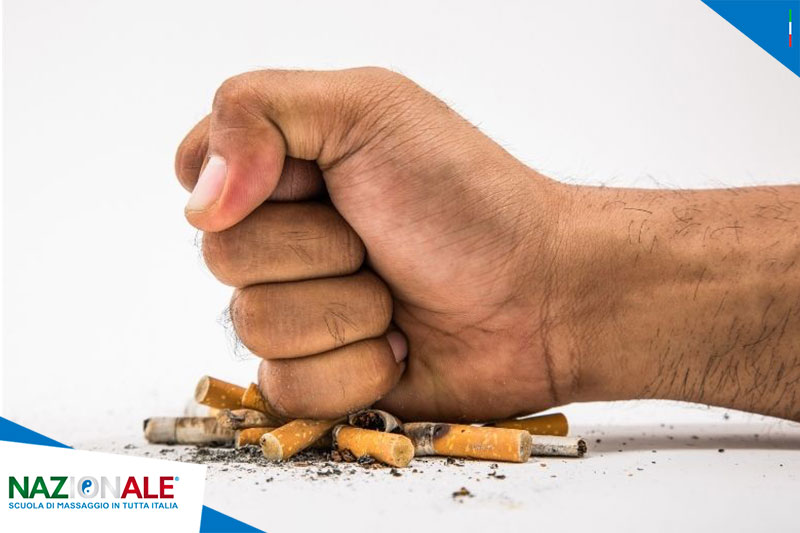 GIORNATA MONDIALE SENZA TABACCO: POSSONO I MASSAGGI AIUTARE A SMETTERE DI FUMARE?